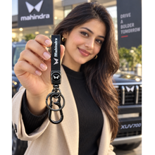 Keychain: Premium Automotive Mahindra – Black Metal & Leather Finish