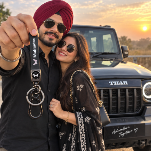 Keychain: Premium Automotive Mahindra – Black Metal & Leather Finish