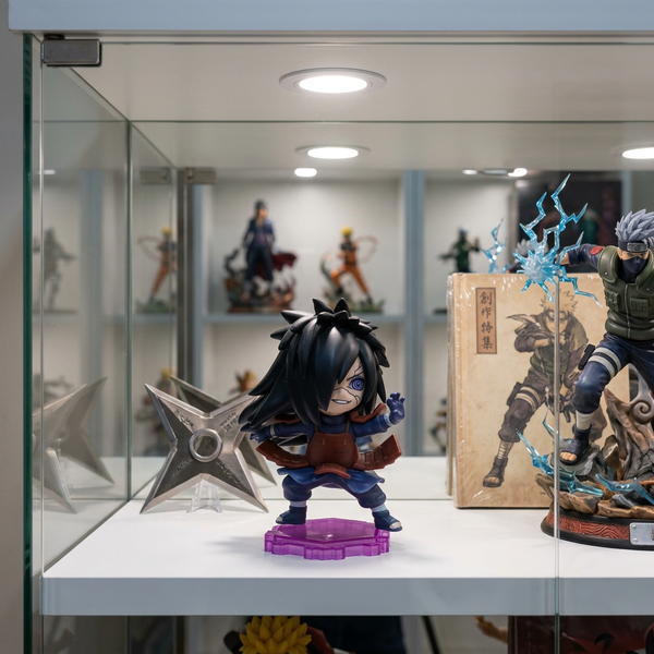Anime: Crimson Shadow Warlord Figurine (Size - 10*5 cm)