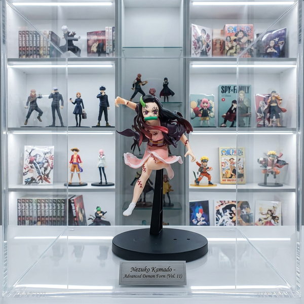 Anime: Demon Warrior Girl Collectible Figure (Size - 18*11 cm)