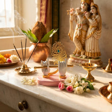 Idol: Lord Krishna hands with flute (bansuri)