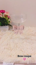 Transparent Glass: Elegant Pink Bow Coupe