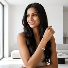 Jewellery Bracelet: Classic Tennis with brilliant Cubic Zirconia stones