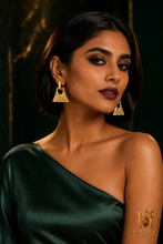 Jewellery Earings: Golden Geometry Hammered