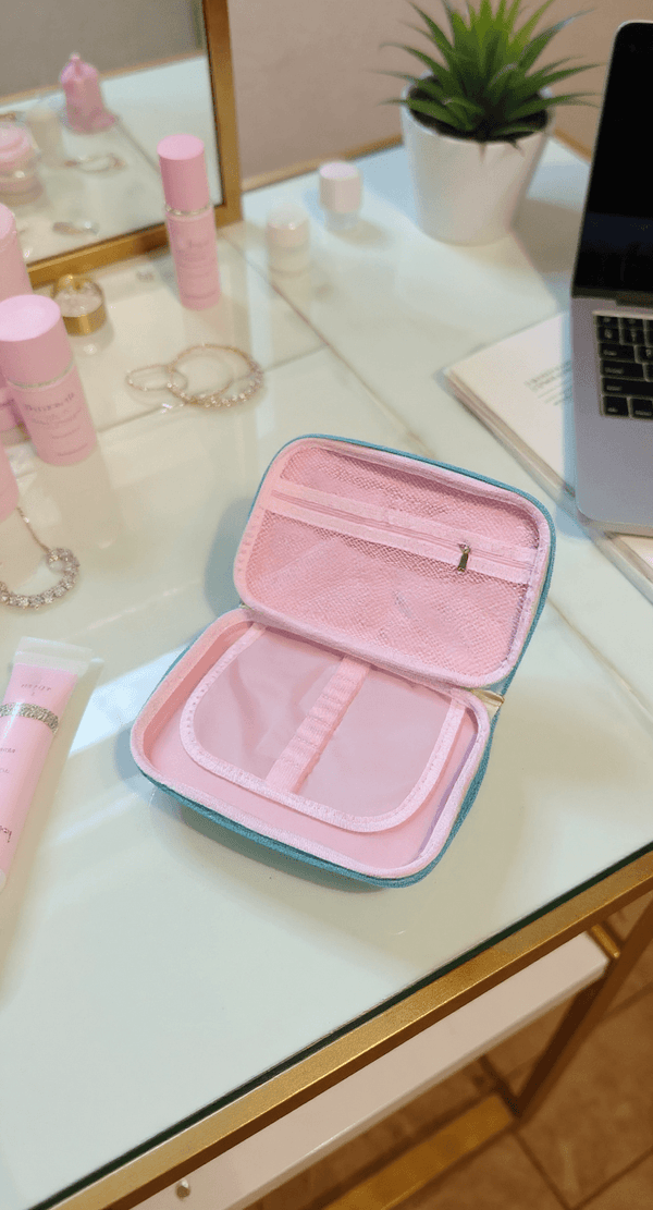 Stationery Pouch: 3D Unicorn Hardtop – Shockproof School  with Secure Zipper & Pen Loops